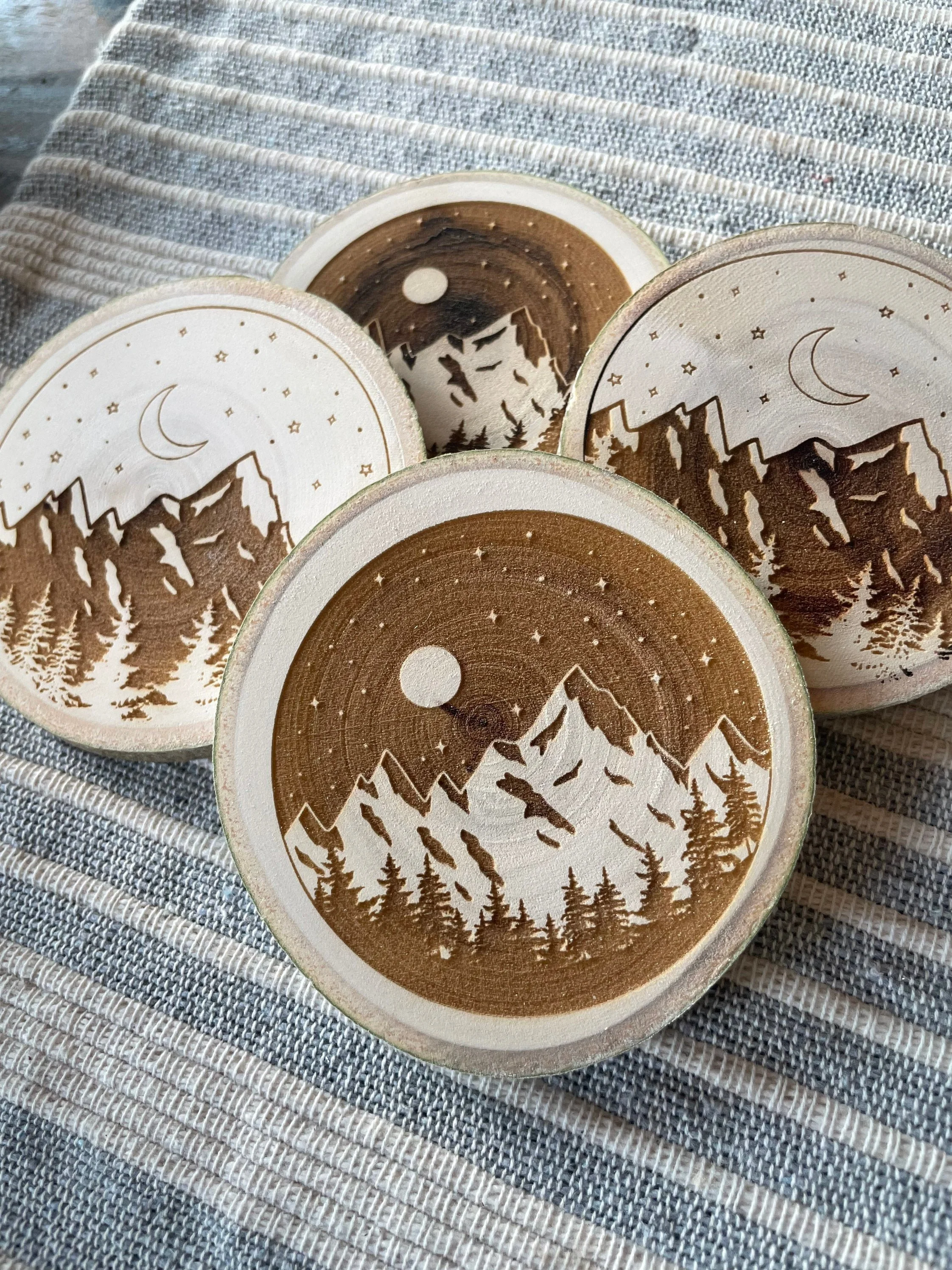 https://i.etsystatic.com/23379644/r/il/d64dba/4043365920/il_fullxfull.4043365920_i560.jpg