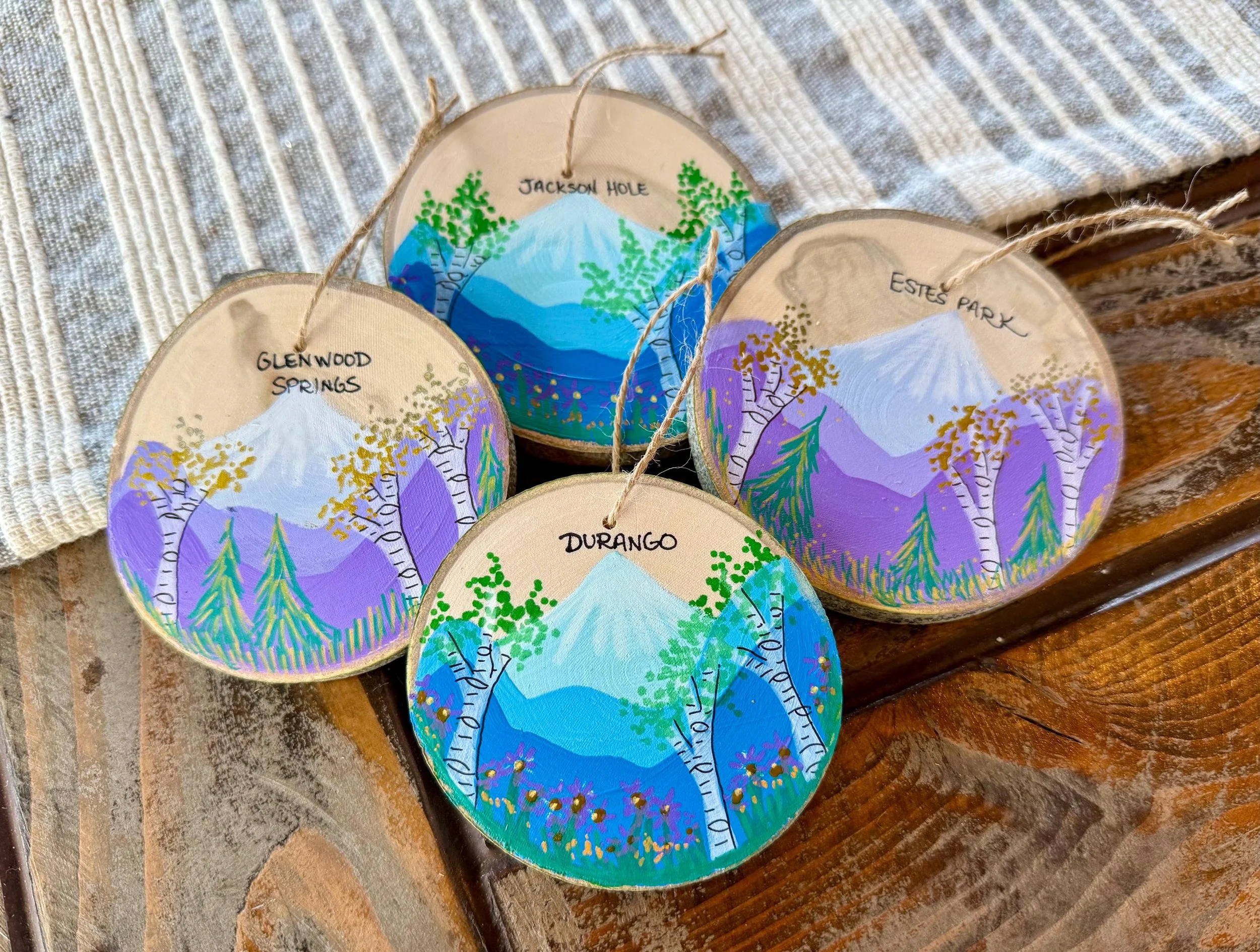 https://i.etsystatic.com/23379644/r/il/49a4bf/6719930520/il_fullxfull.6719930520_3lds.jpg