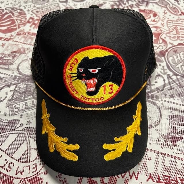 Oh Captain, my Captain! EST Capt.Hats re-stocked! @elmstreettattoo 

🔸FREE SHIPPING IN US (Orders of $20 or more)
🔸Only available online at Anchor Screen Printing (.com)
#G&Oslash;&Oslash;DT&Iuml;MĘ&Scaron;
#elmstreettattoo