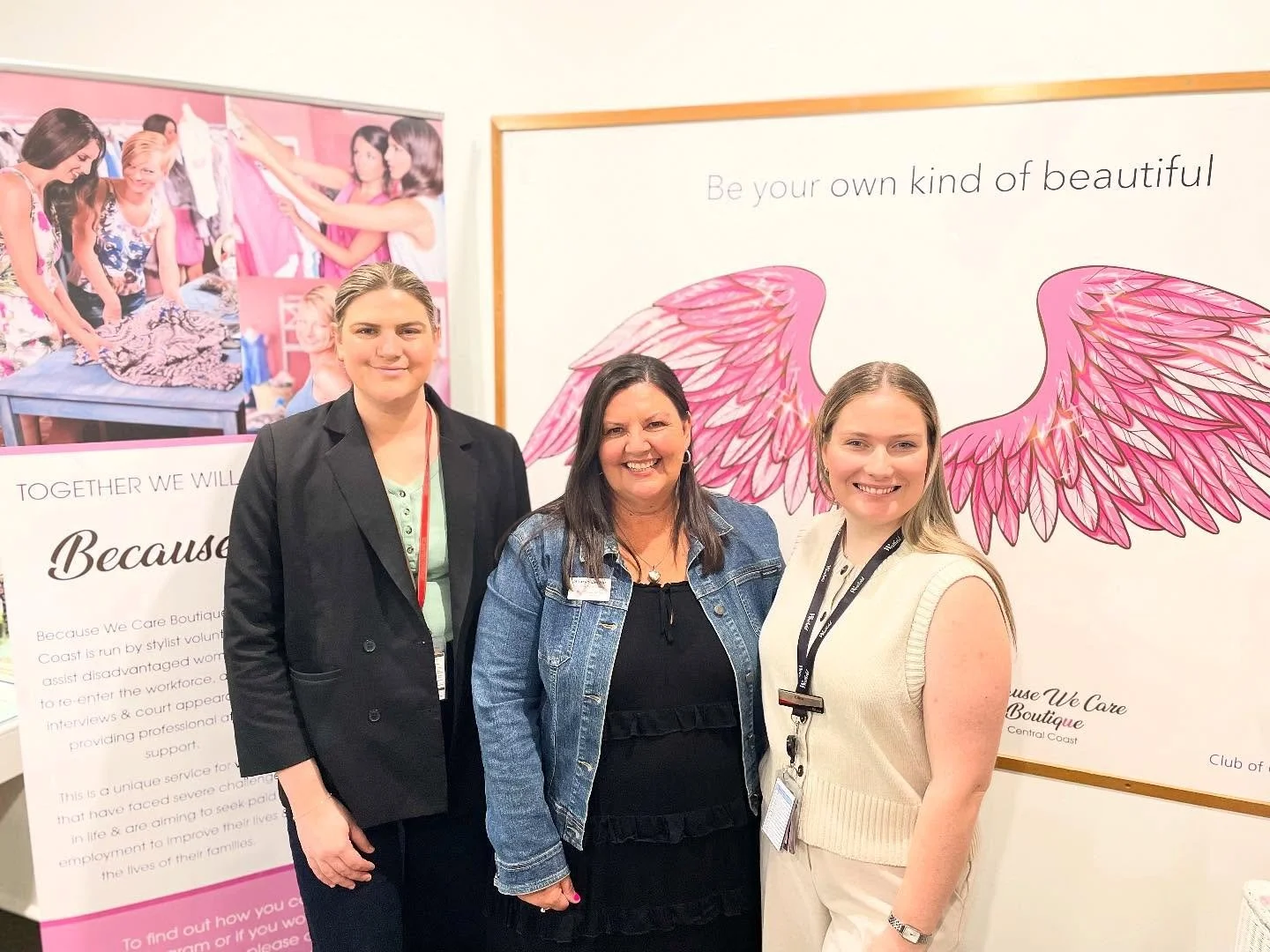A big thank you to Elliza &amp; Karlie of @westfieldtuggerah 
for dropping by today. Westfield have been a major supporter for many years. They loved seeing our little service in action🌸