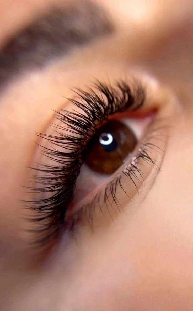 Eyelash extension prep and maintenance