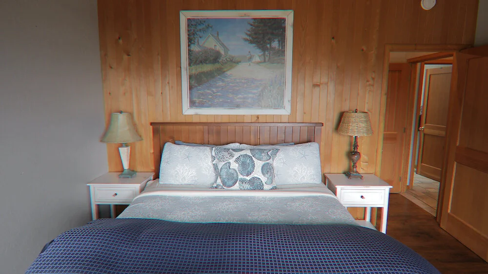 Byrdies Beach House.00_01_14_21.Still024.jpg