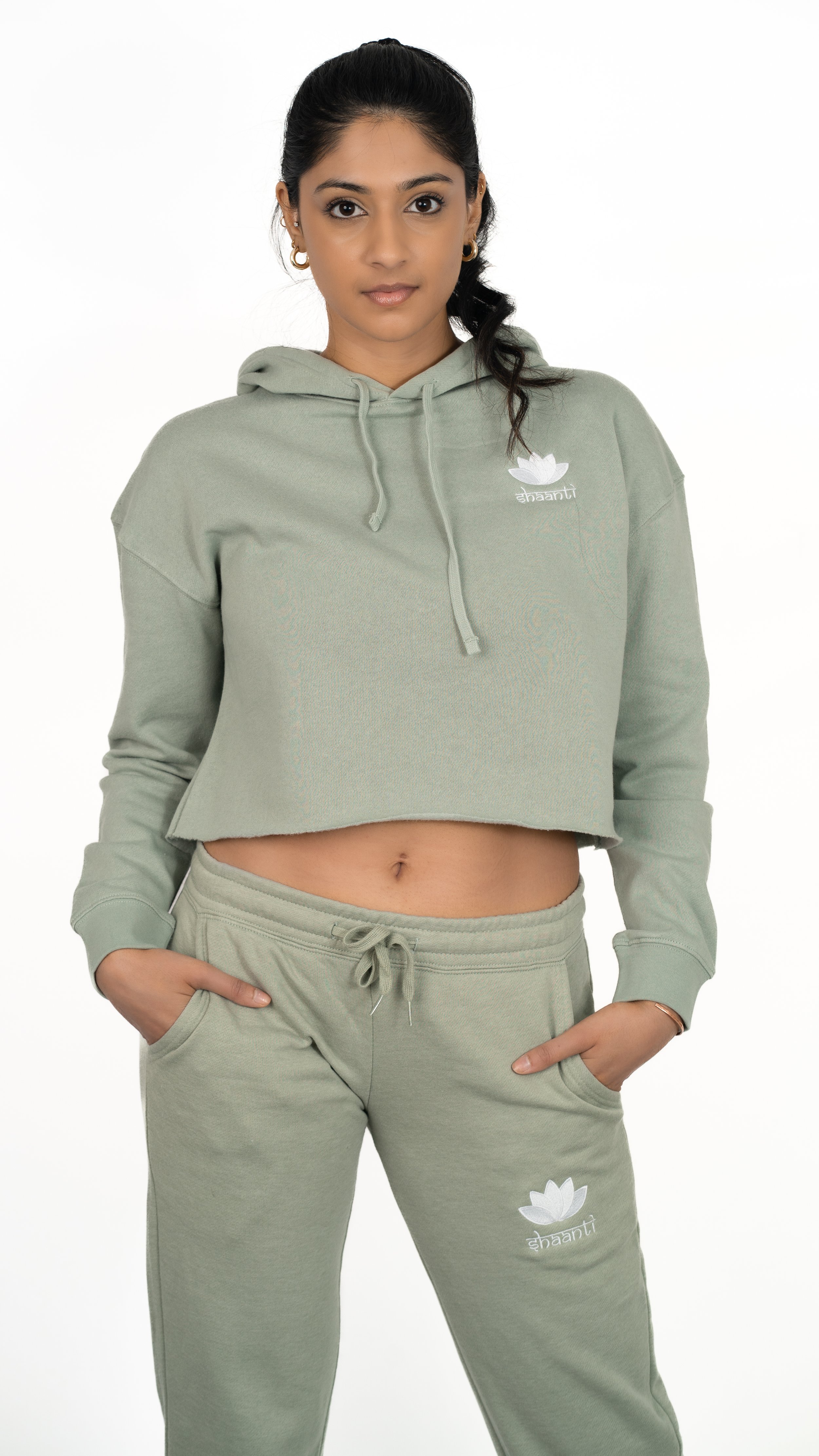 Shaanti Spring Basics 2022-14.jpg