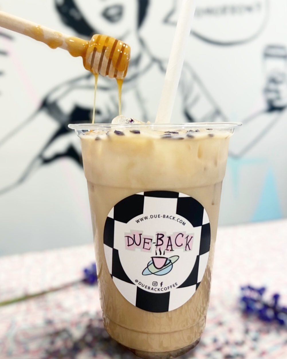 🍯Lavender Haze 💜

No, it&rsquo;s not that Taylor Swift song&hellip;.it&rsquo;s our new latte! Espresso and milk sweetened with lavender simple syrup and a touch of honey. Your favorite spring drink just got better ✨