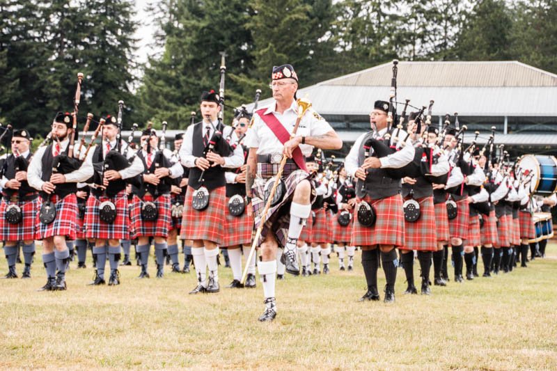 Pipe band marching in.jpg
