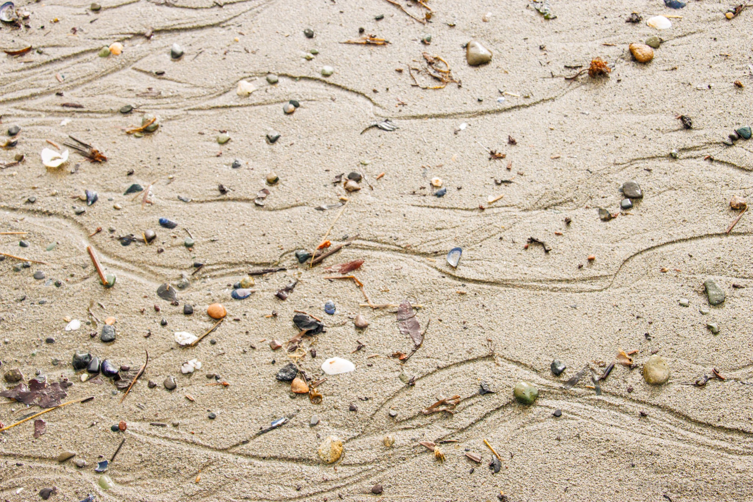 English Boom - colorful sand.jpg