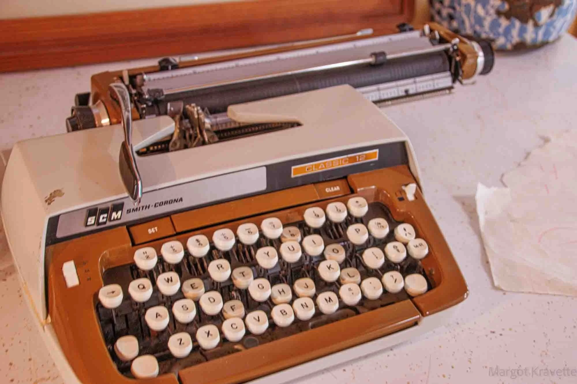 typewriter-5063-5.jpg