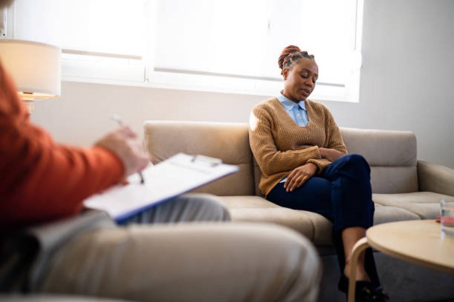 How Do You Know When It's Time to See a Therapist?