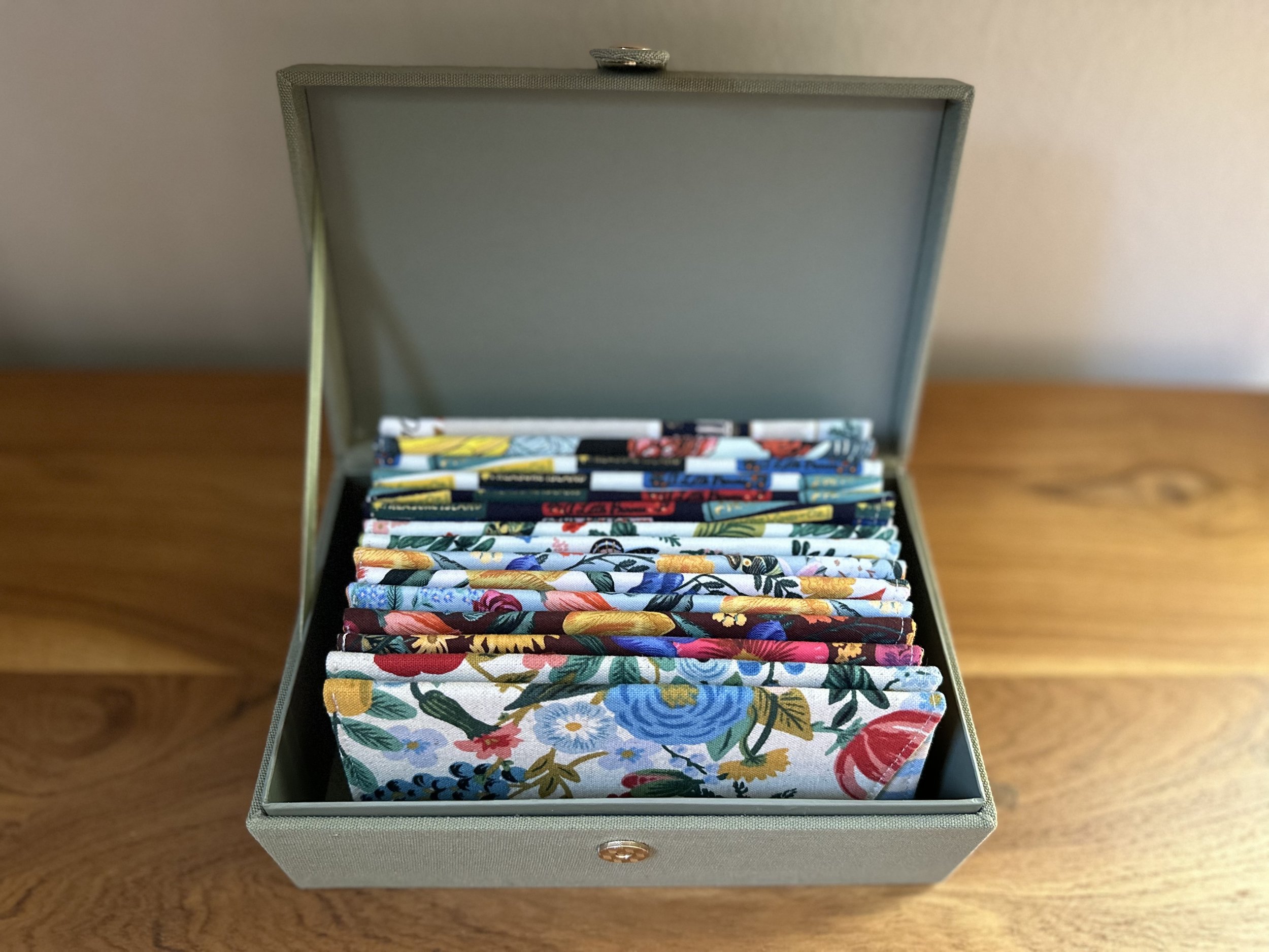 Eyeglass case box.jpeg