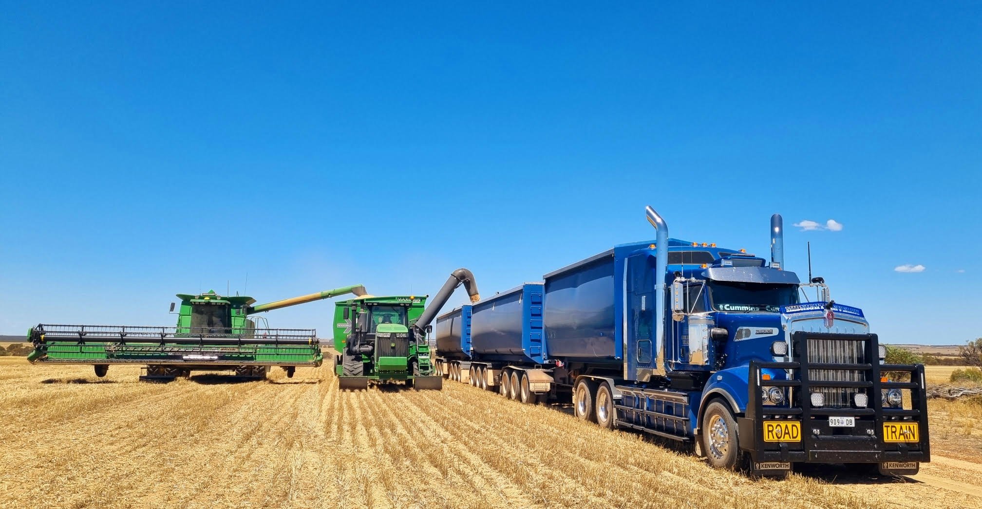 Della+Bosca+Transport_Services_03.jpg
