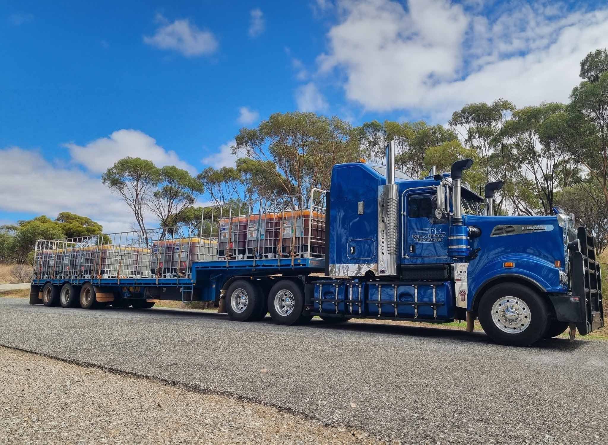 Della+Bosca+Transport_Services_01.jpg