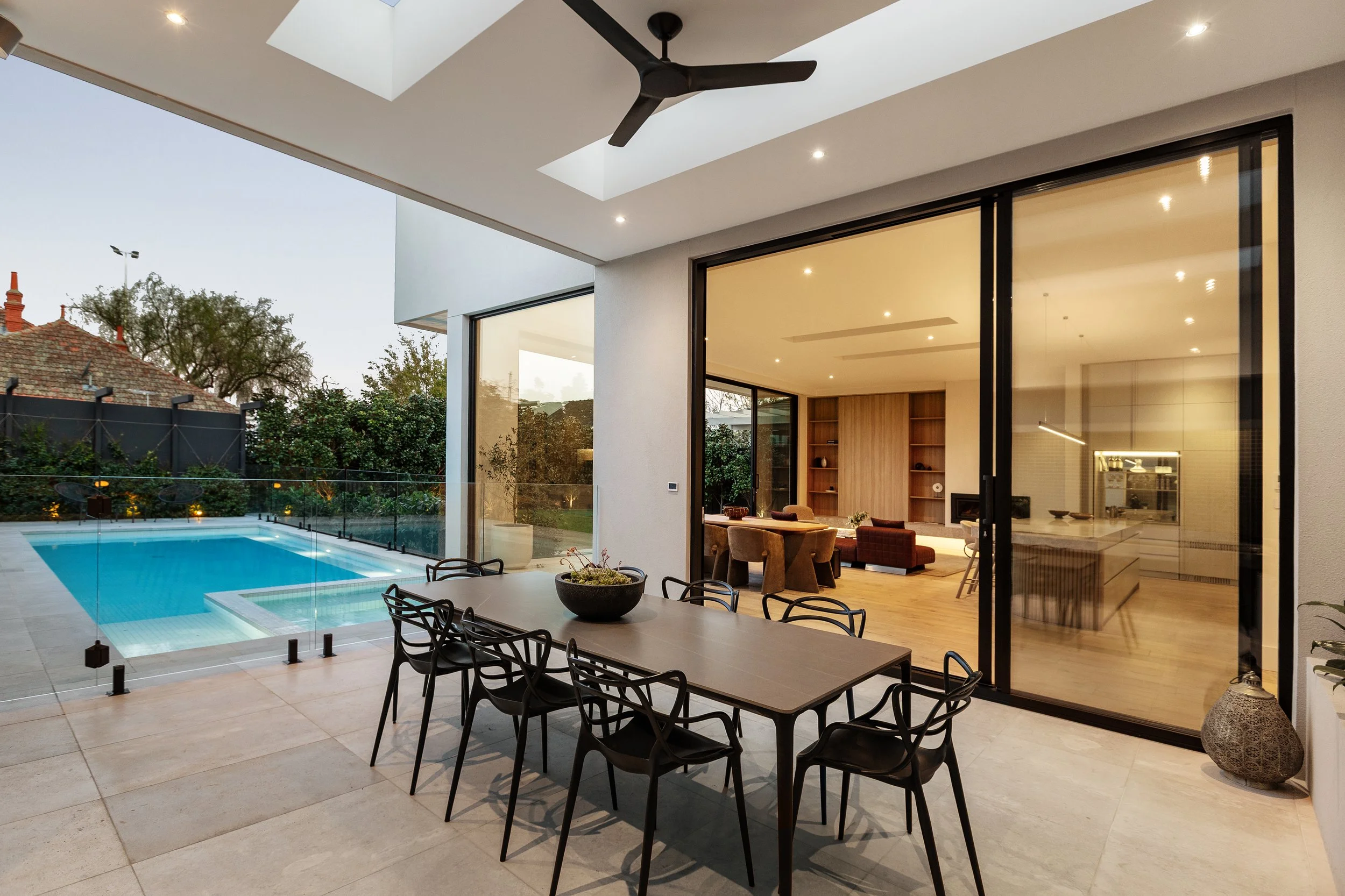 28 Nott Street, Malvern East_Dusk_003a.jpg