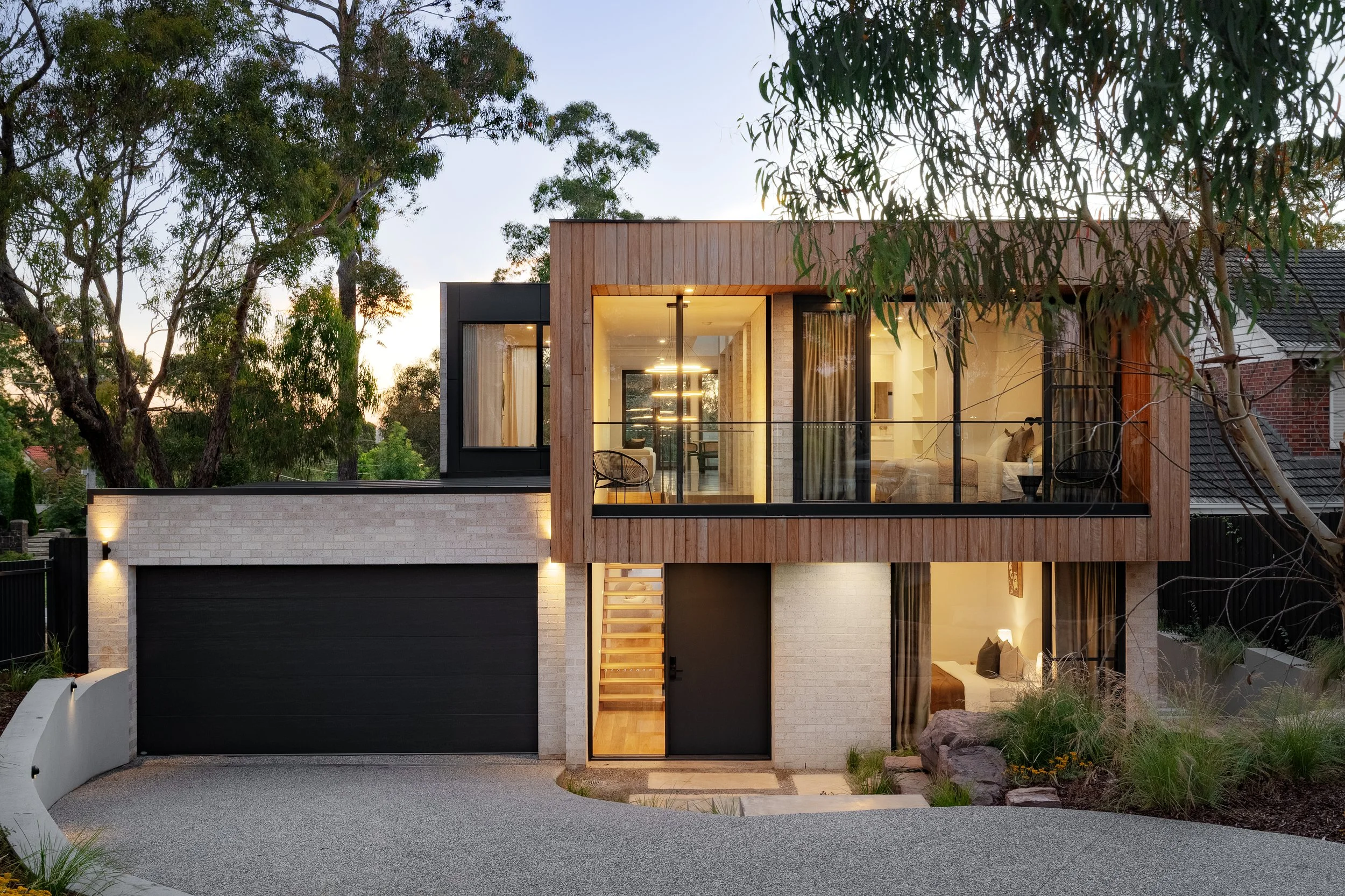 ****116 Old Eltham Road, Lower Plenty_002.jpg