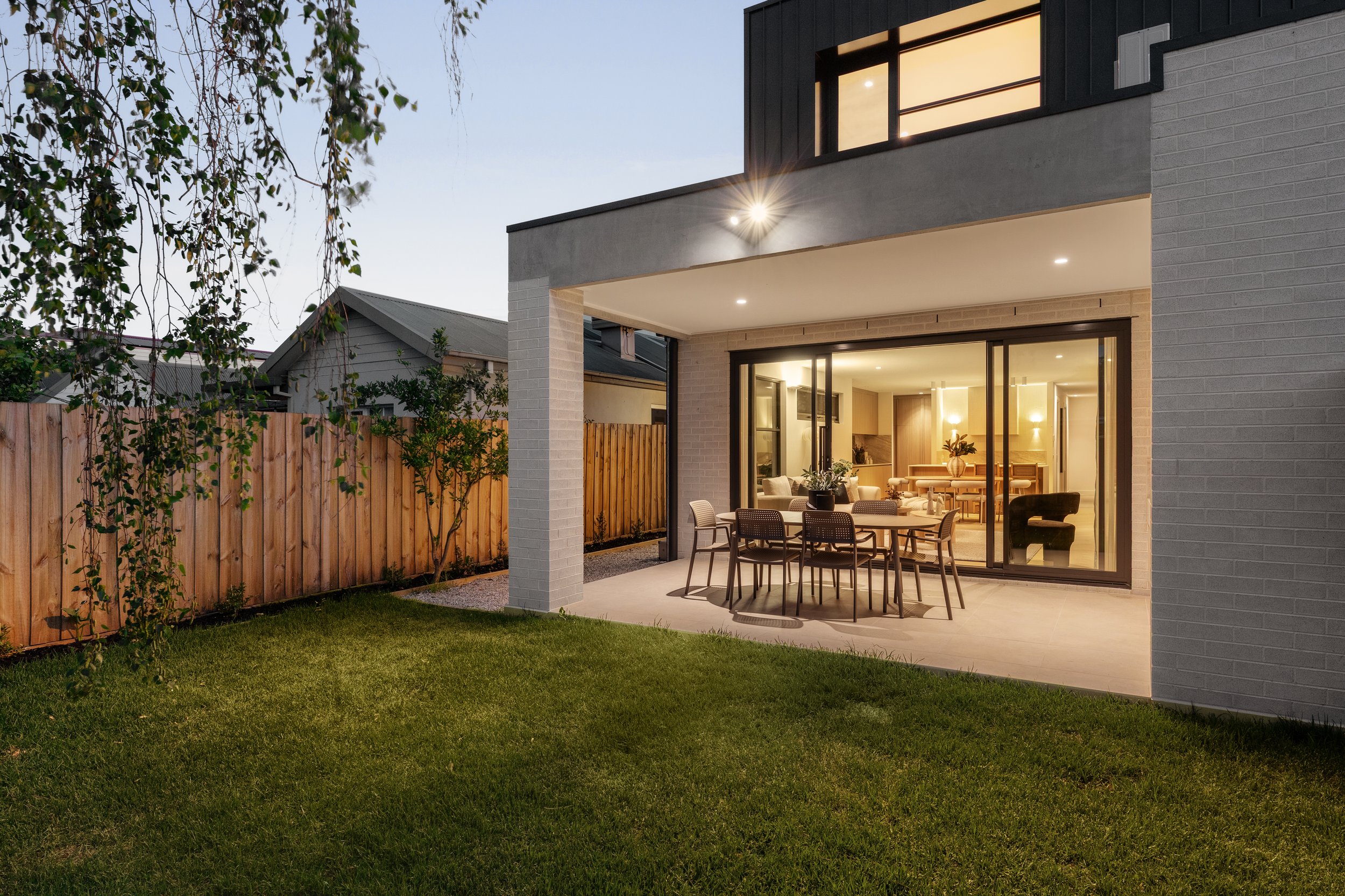 19b_Goodrich_Street__Bentleigh_East_Dusk_019.jpg