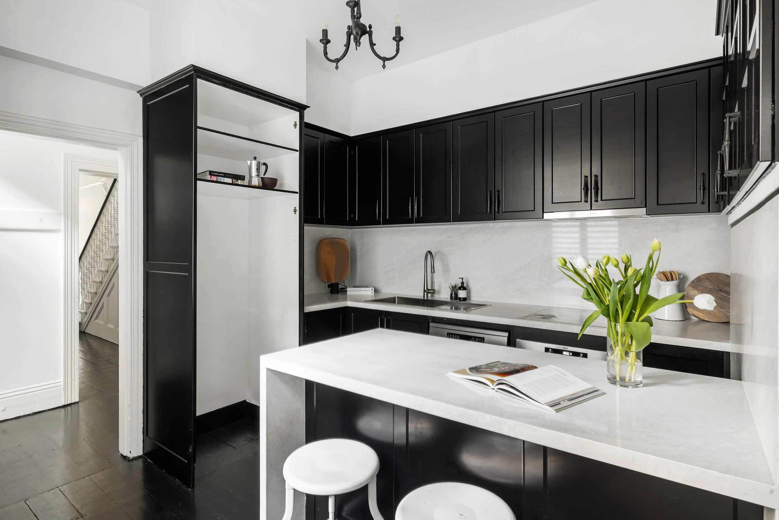 17 Acland Street, St Kilda097.jpg