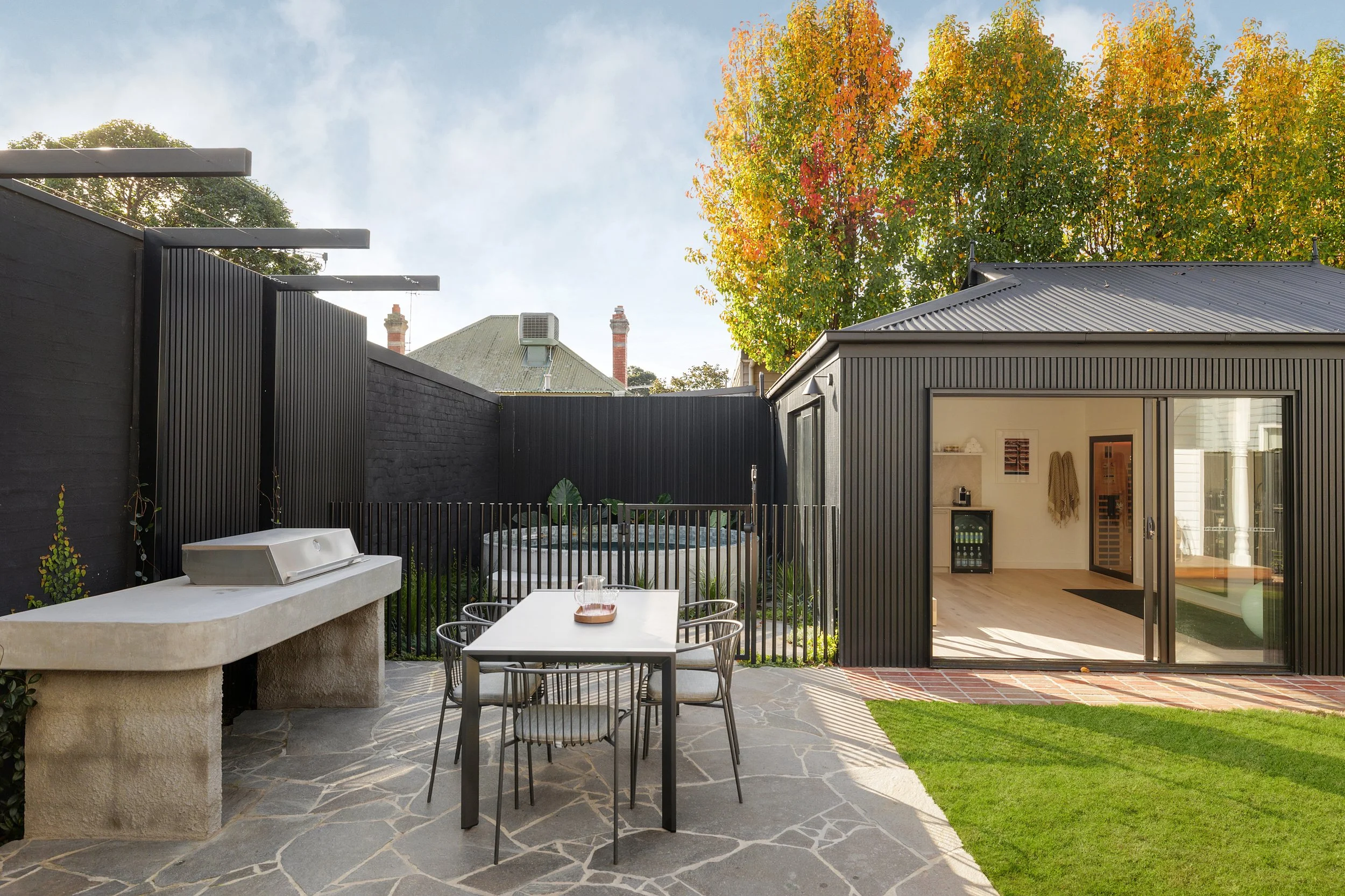 125 Head Street, Brighton_011.jpg