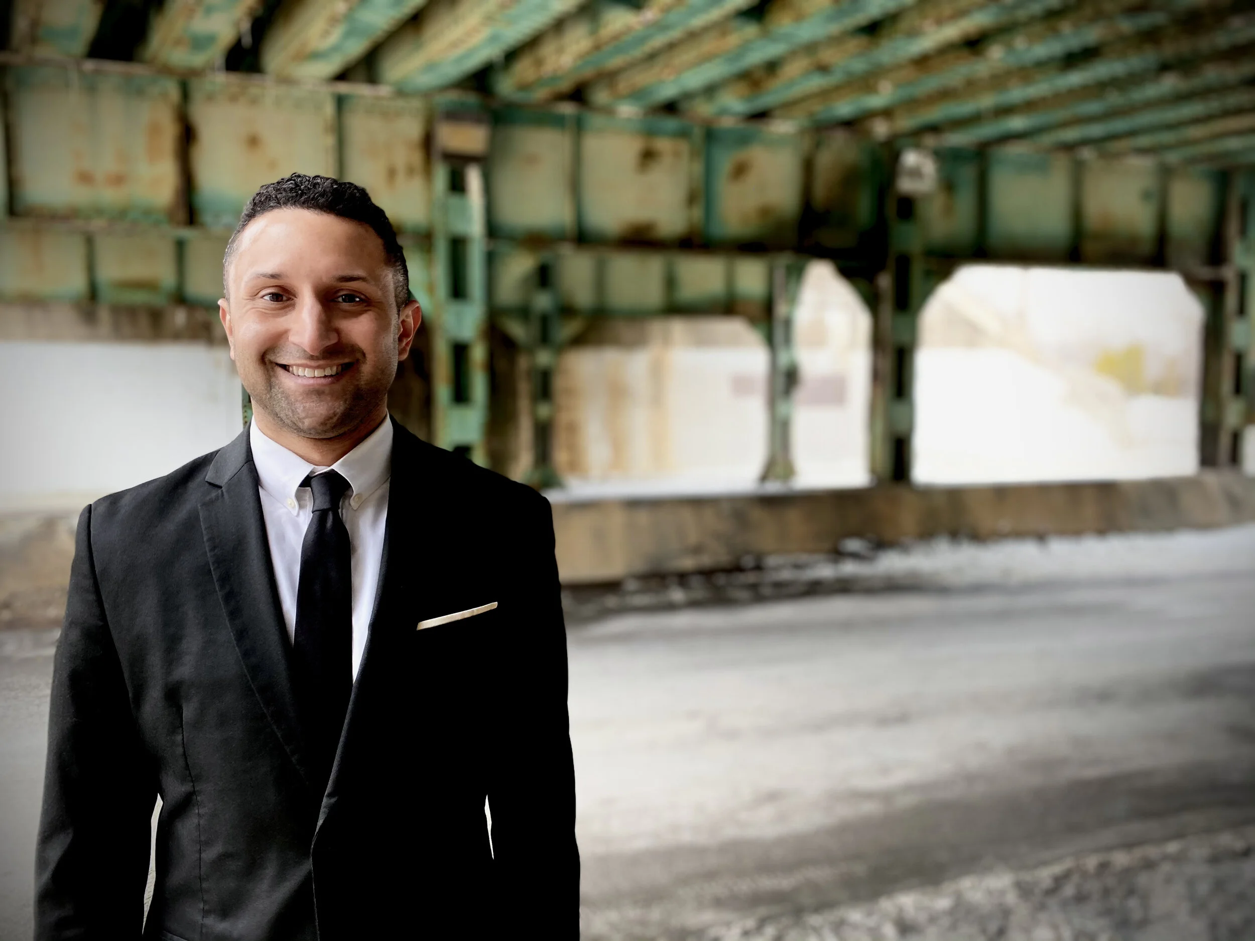 I'm a soulful cantor with a passion for prayer.