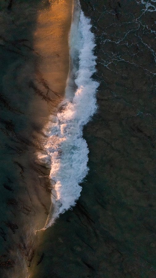  When conditions are too rough, he captures the beauty of the sea from the sky. 