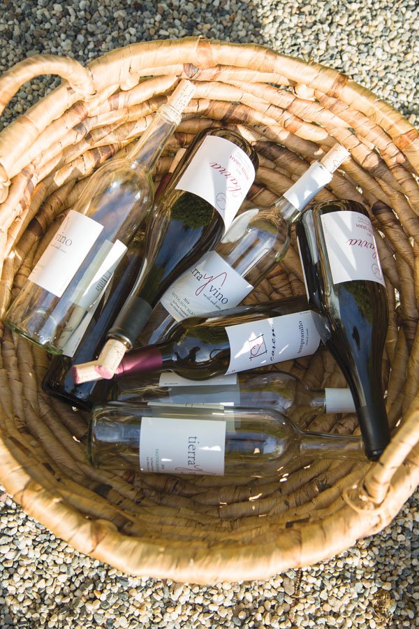  A basket of empties signifies a successful session at the tasting room. 