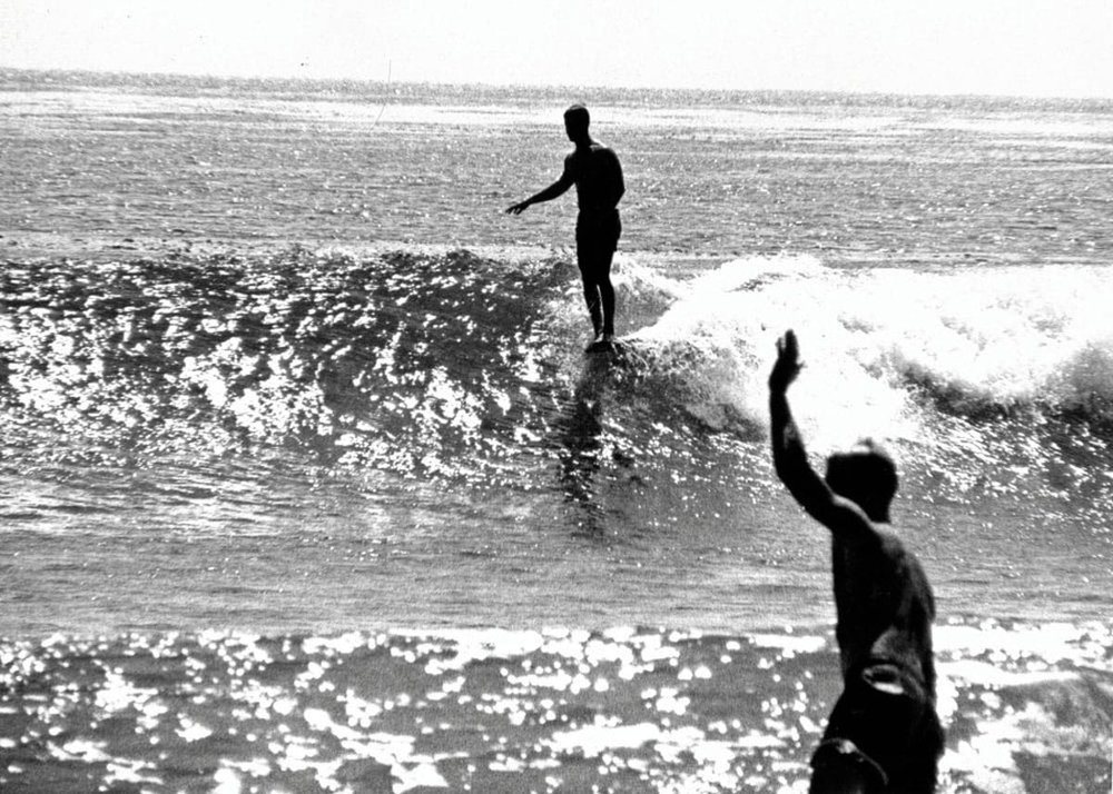  Andy Neumann with perfect posture hanging ten at Malibu Beach 