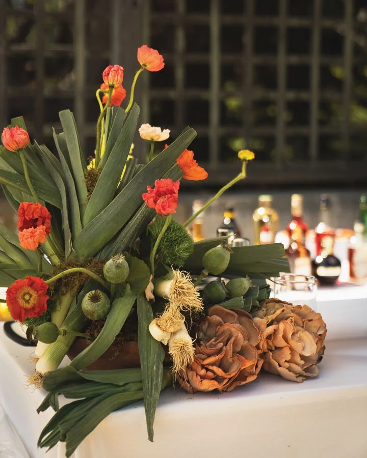  A flower arrangement by Amy Mogis 