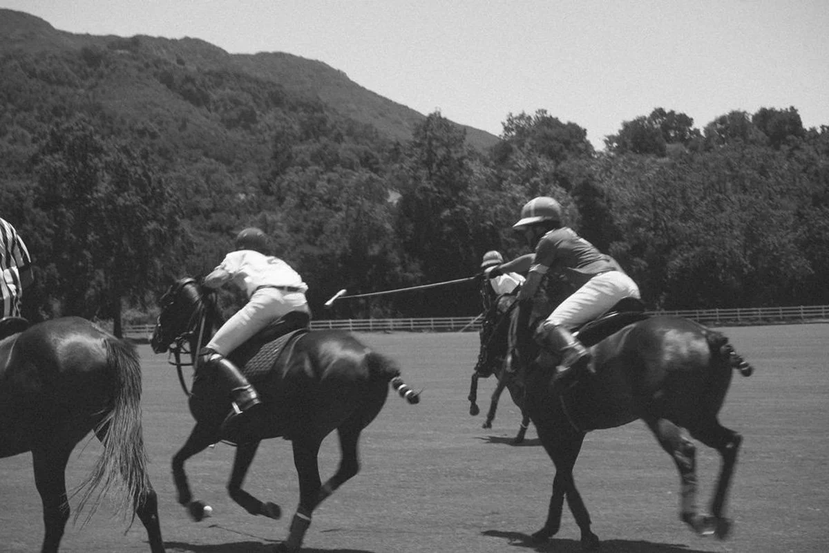 b&w_FoldedHillsPoloClassic2026_EmmyLaine-269.jpg