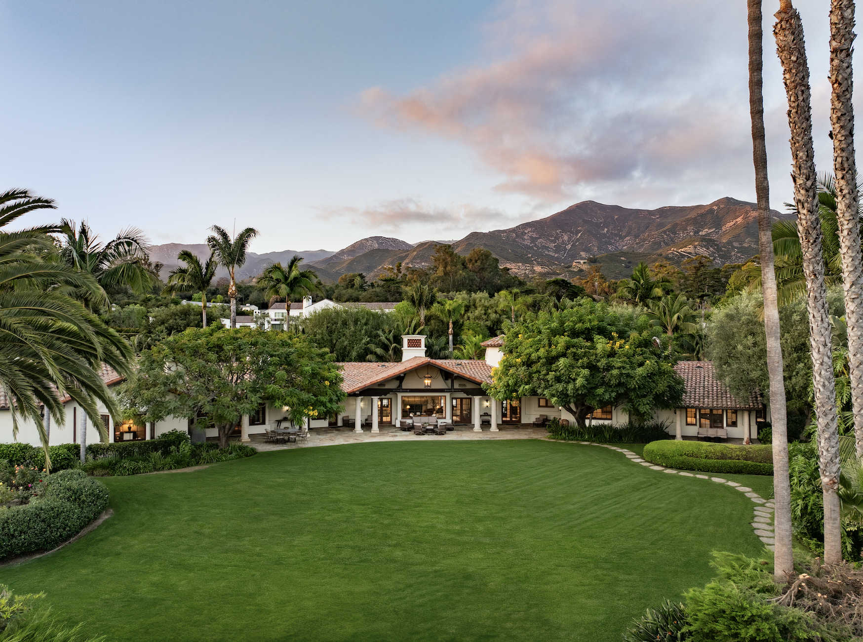 633 Picacho Lane