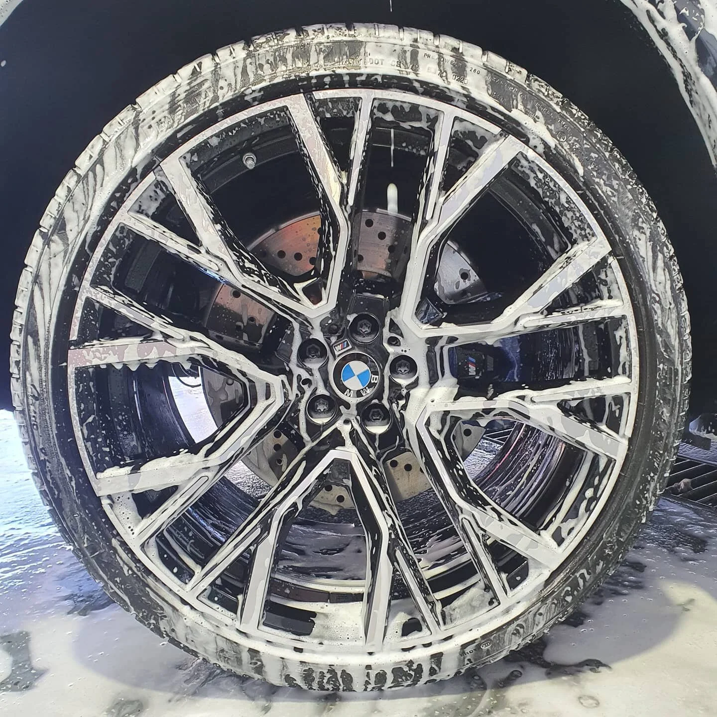 Rolling into the week ☀️

📍1033 Canterbury road Lakemba 2195

#luxecarwashcafe #sydney #carwash #cafe #detailing #autodetailing #cardetailing #carcare #cars #car #detailersofinstagram #detailingworld #ceramiccoating #bmw #x5m #paintcorrection #detai