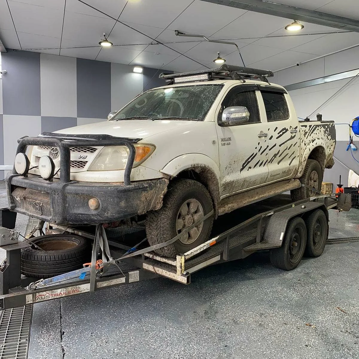 Transformation Thursday! Swipe ➡️

We had the pleasure of bringing this Hilux back to life! After being abandoned for months covered in layers of mud its finally ready to hit the road again ✌ 

Let us know what you think below ⬇️

#luxecarwashcafe #s