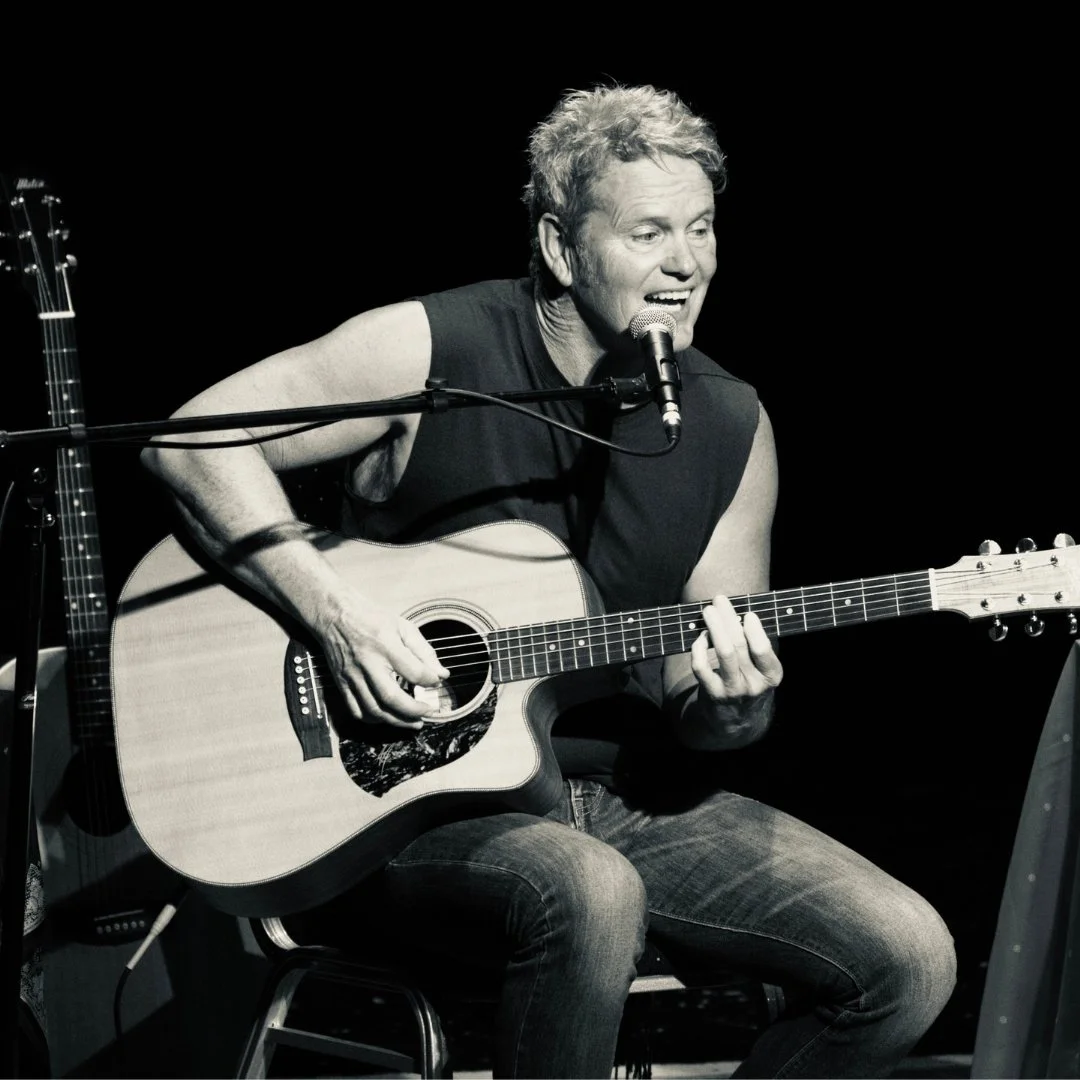 Craig McLachlan: Six Strings and a Grand – Return to the Royal