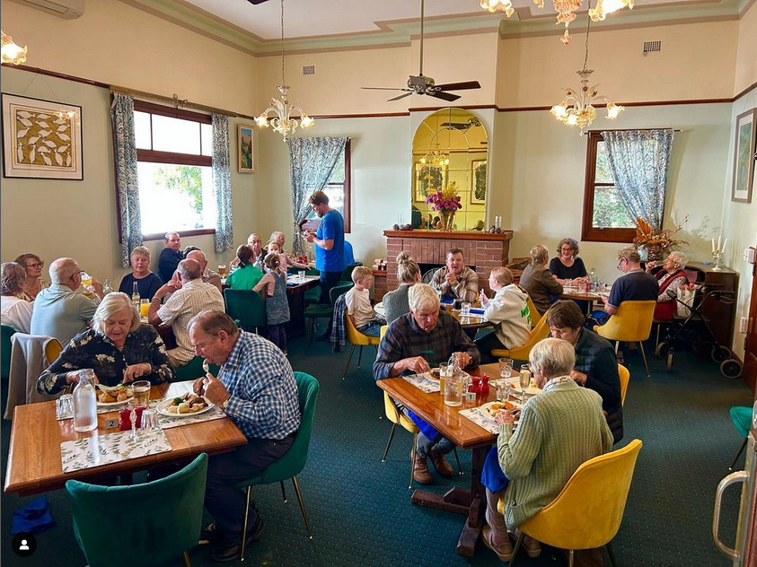 Screenshot 2023-07-11 at 00-16-07 Royal Hotel Dungog (@royalhoteldungog) Instagram.png