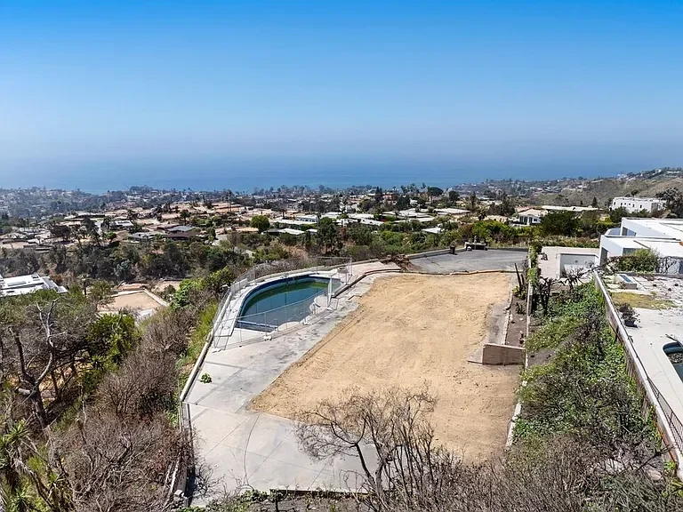 1166 Lachman Lane, Pacific Palisades, CA 90272