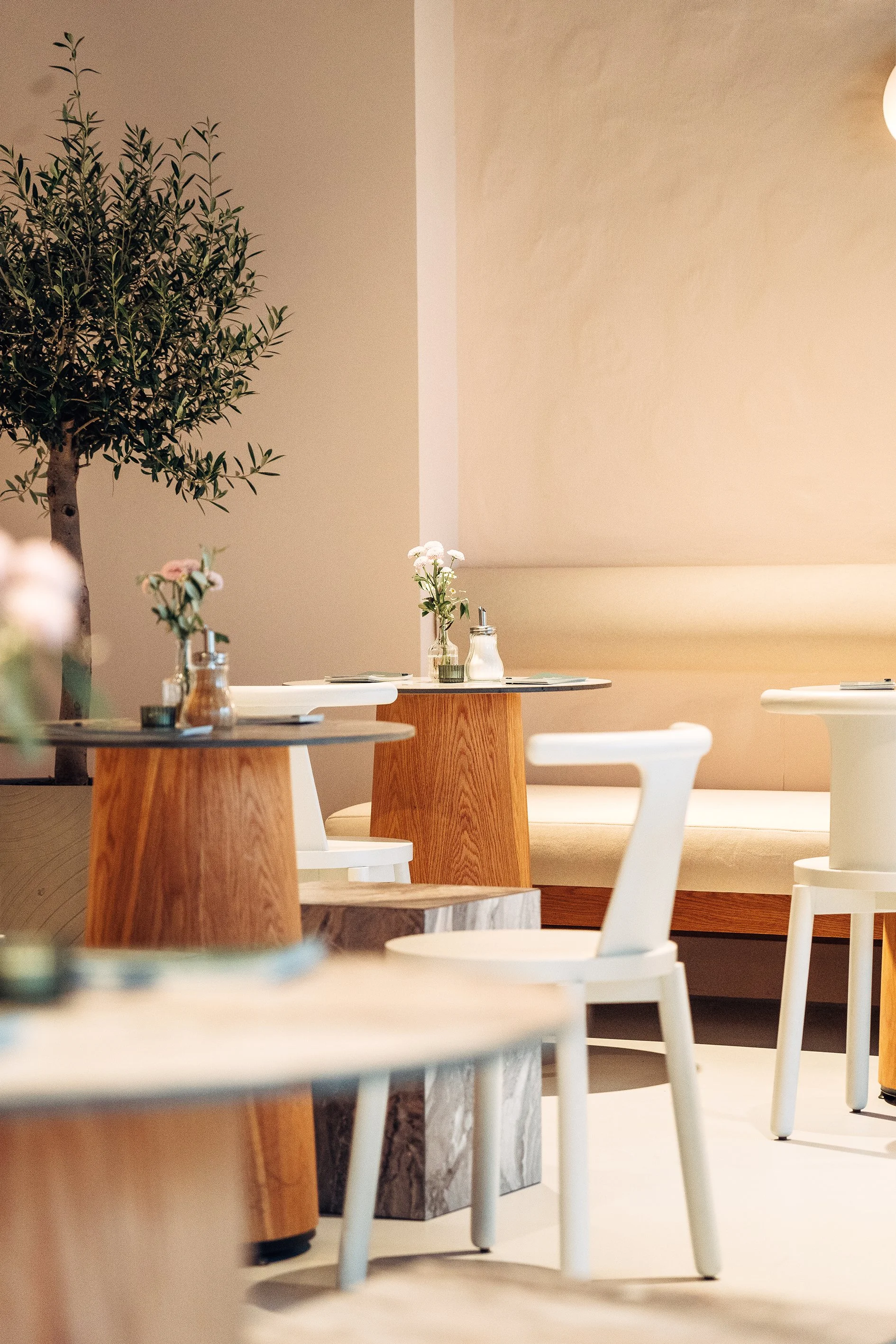 OSCHO CAFÉ & BAR
