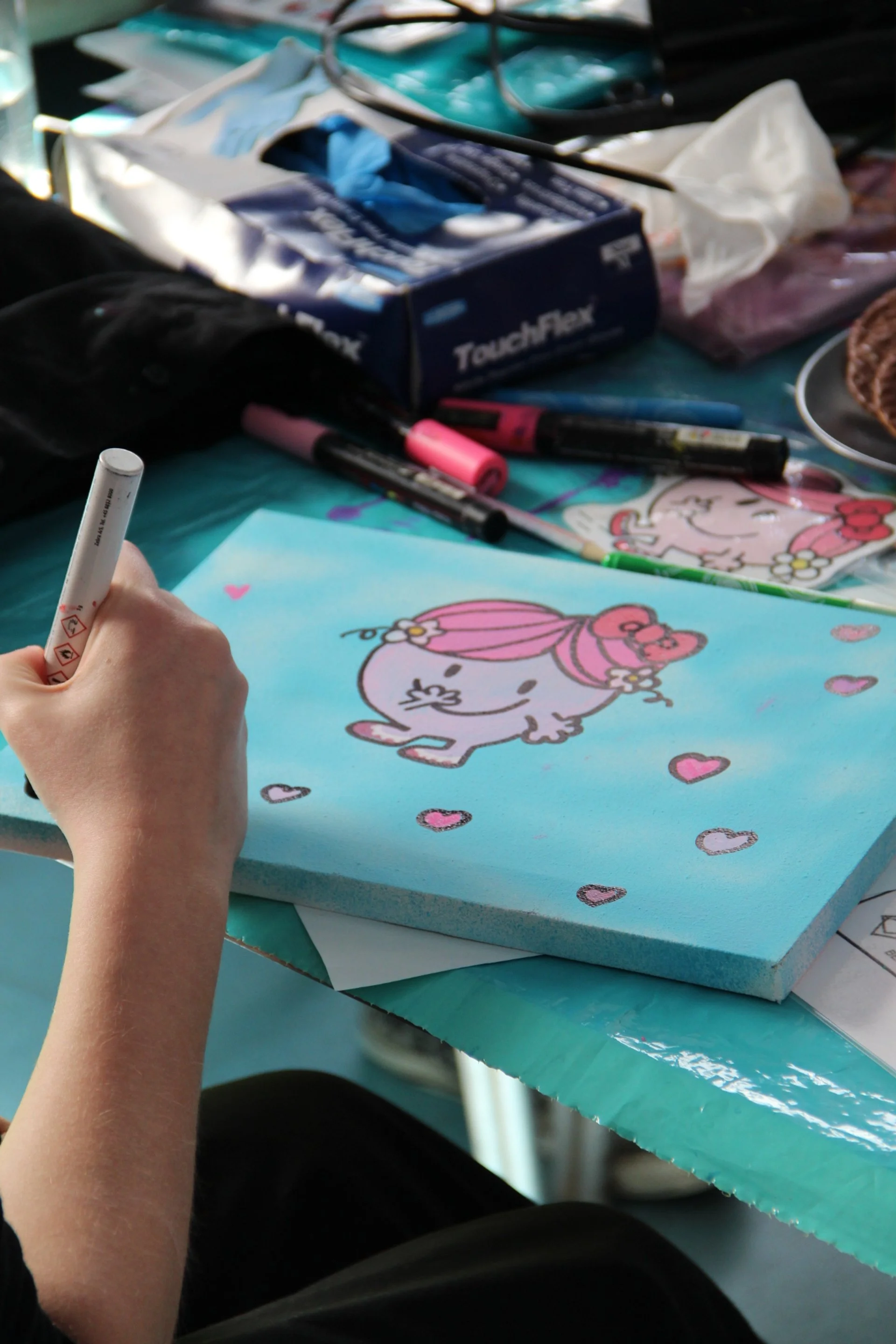 Graffiti workshop for young people with social anxiety