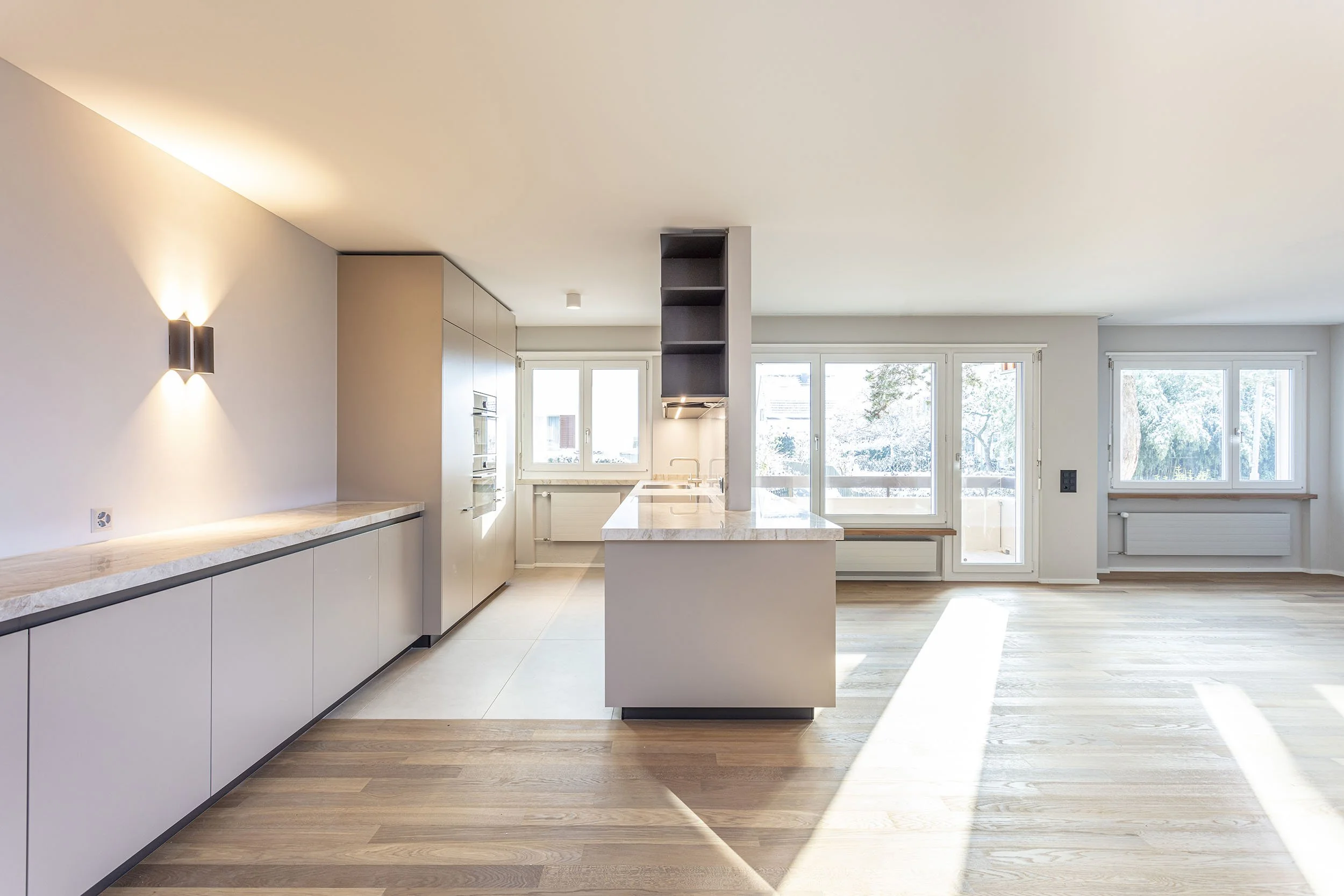 Offene Küche und Wohnbereich, Apartment Zürich