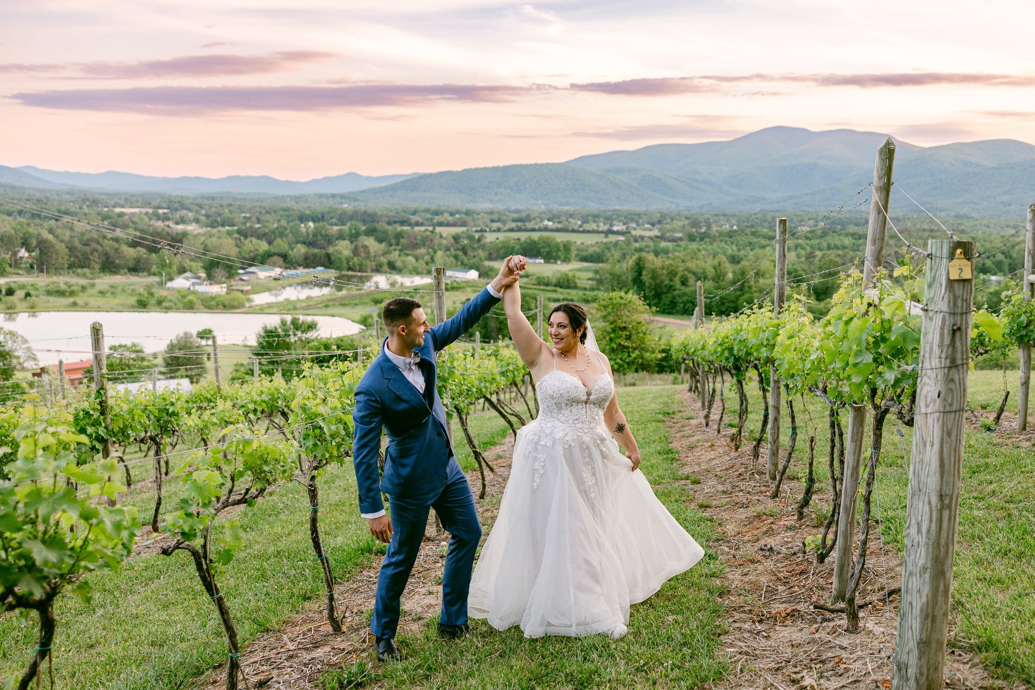 POV: Just Married and on top of the world. ✨

📸: @sarahmattozziphoto 

#maywedding #virginiawedding #cvillewedding #winerywedding #vineyardwedding #southernwedding