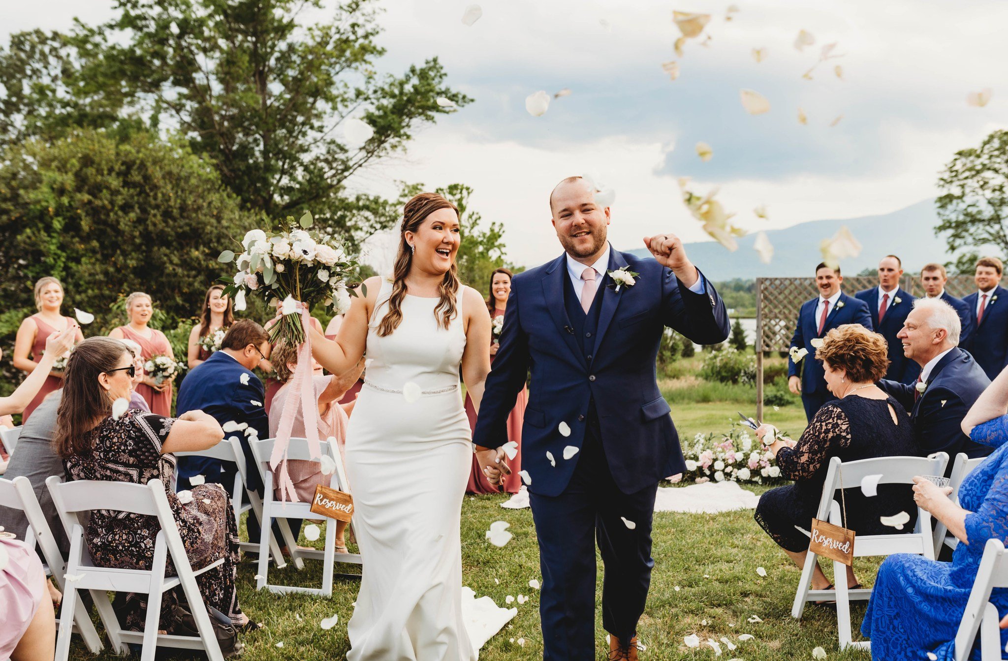 A magical capture. 🤍

Photographer: @alysemichelleimages 
Planner: @maryleemarmerevents 
Lovebirds: @shelbylynnmeyer &amp; @egmeyer 

#vaweddings #nelson151 #vineyardwedding #winerywedding #cvilleva