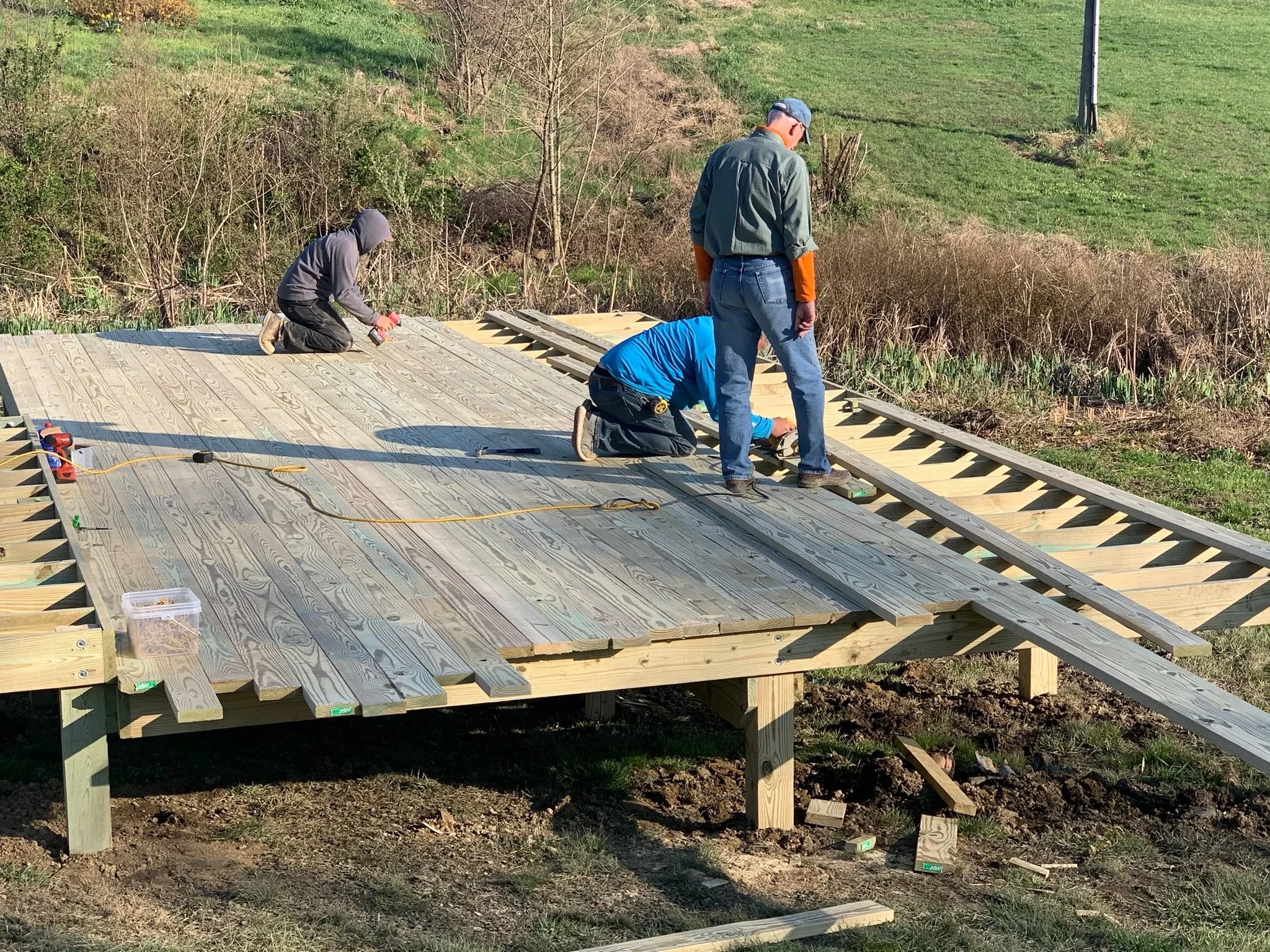 3e. SIP outdoor deck construx 2021.JPG