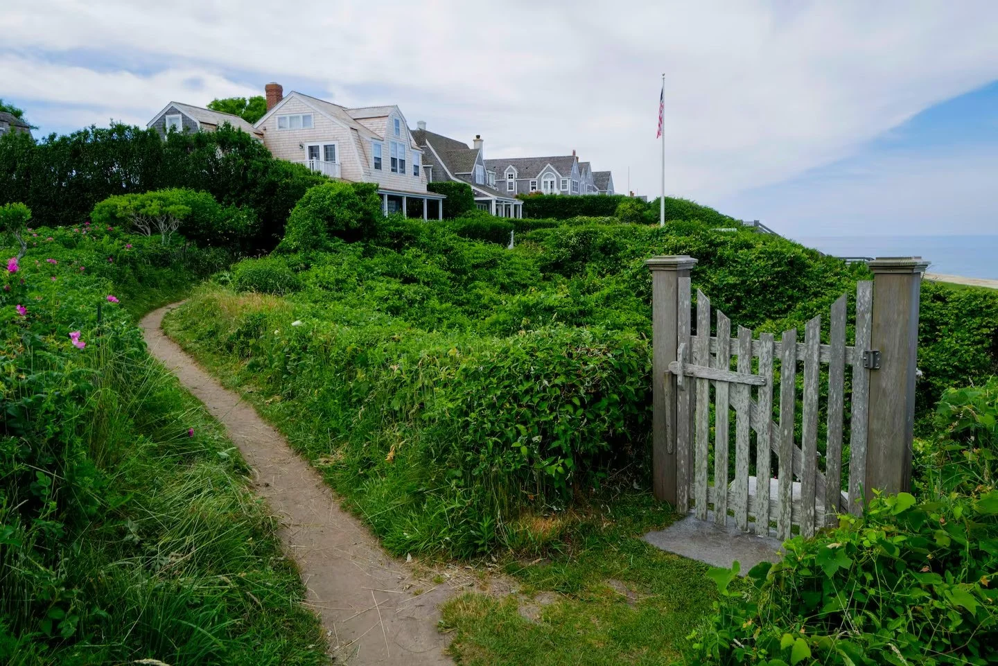 Boston Globe — Nantucket neighbors to hire a monitor — sorry, a docent — to patrol popular tourist spot