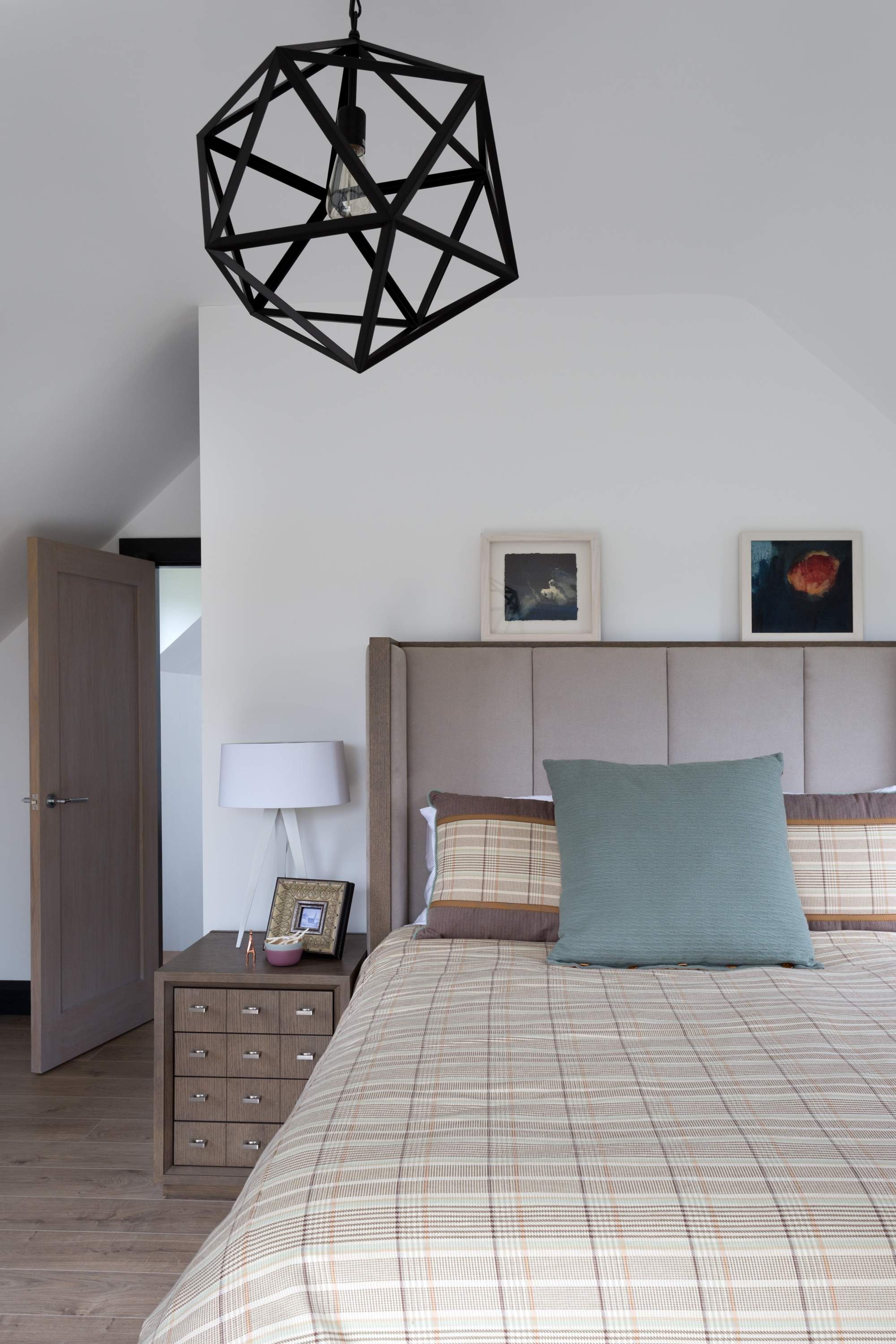 Bedroom to house designed by McNulty Smyth Associates