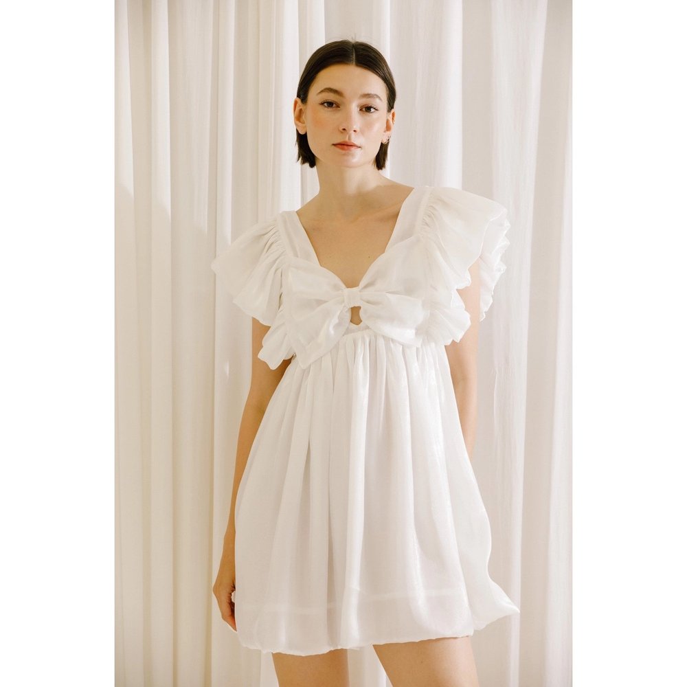Monochromatic Sheen Baby Doll Bow Dress White