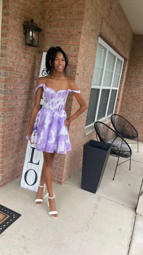 homecoming dress colors 2024 The 6 Most Popular Prom Dress Colors for 2024
