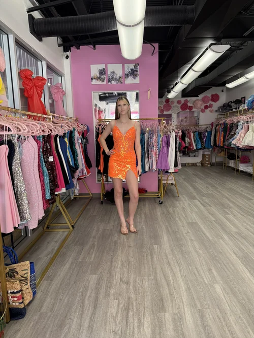 La Jolie MLN Clothing, Formal Wear, Shoes, Accessories & Fashion Tips in Elmhurst Illinois