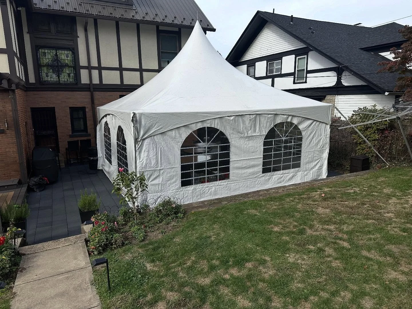 We are now approaching SIDES season!
.
.
.
#smallbusinessowner
#justintimepgh
#eventrentals
#eventrentalspgh 
#tentrentals 
#tentrentalspgh 
#pittsburghparty
#smallweddings
#microweddings
#pittsburghweddings 
#backyardpartypgh
