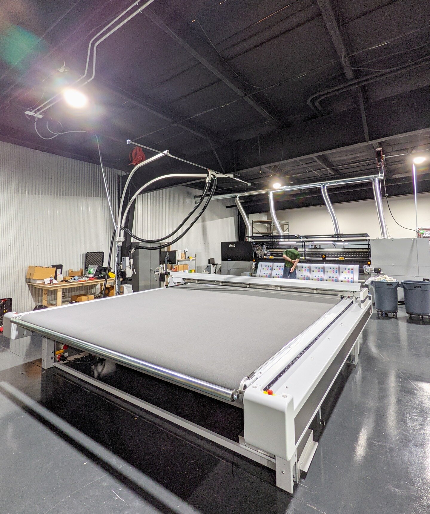 The final piece of our wide format equipment has arrived, the Zund G3 3XL-3200! Check out our story to watch it run - it's super fun! We are ready for your next wide format project, big or small! #Zund #ZundG3 #precisioncutting #intelligenttools #wid