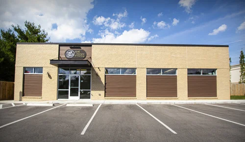 paw_pals_brentwood_exterior_SM.jpg