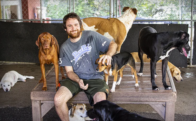 paw_pals_franklin_employee_SM.jpg