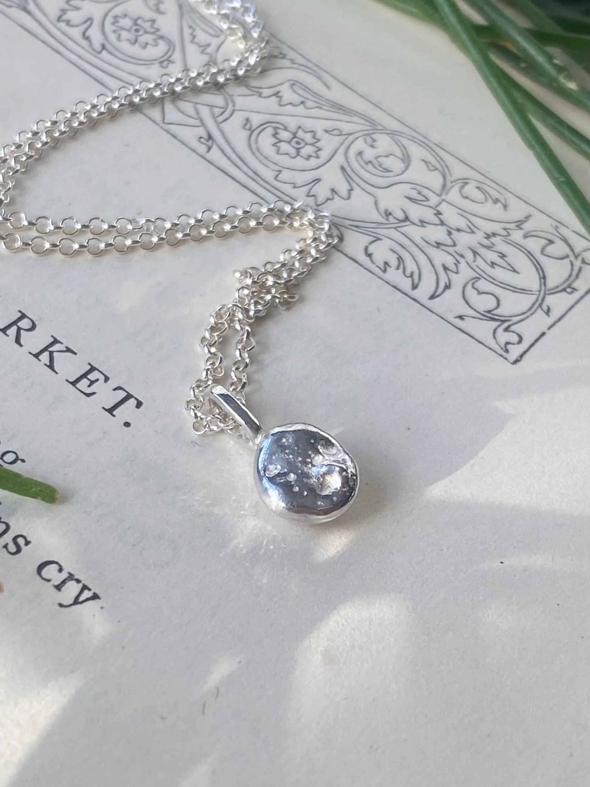 E8CCB9D0-B8A5-4FFF-ADB2-A2DAF578DC85