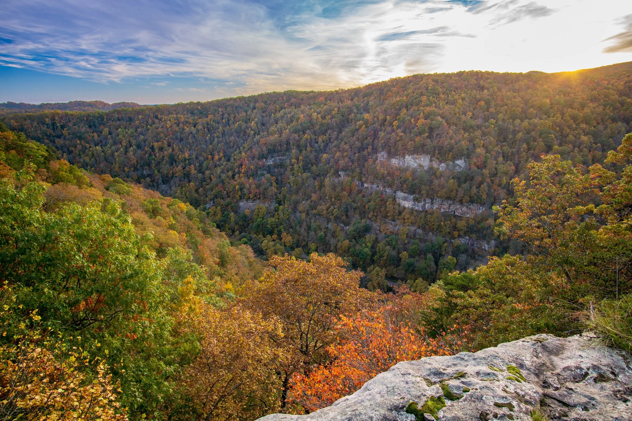 Park Information and Hours — Breaks Interstate Park