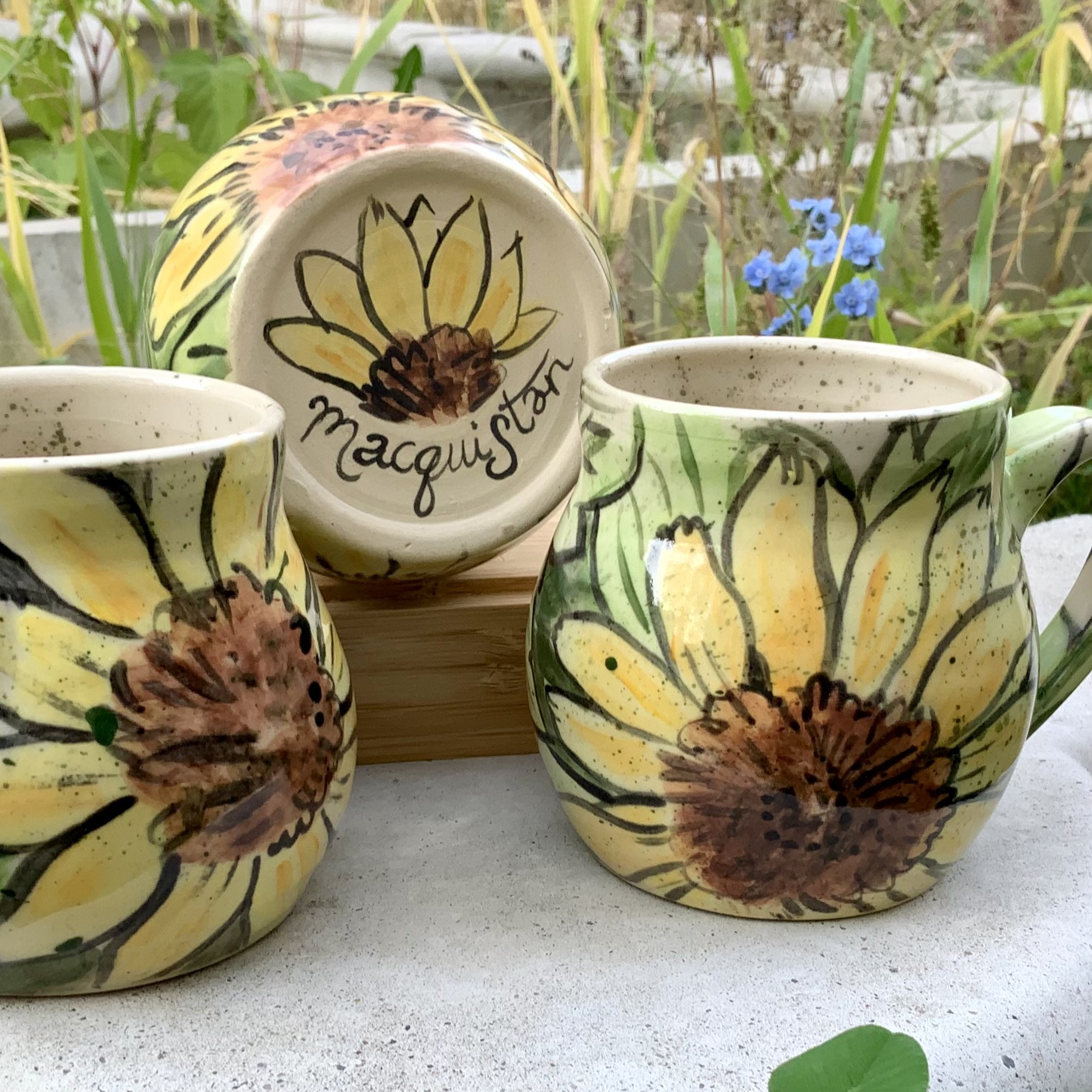 Sunny-Flower Mugs! For the simple joy of sunflowers. 